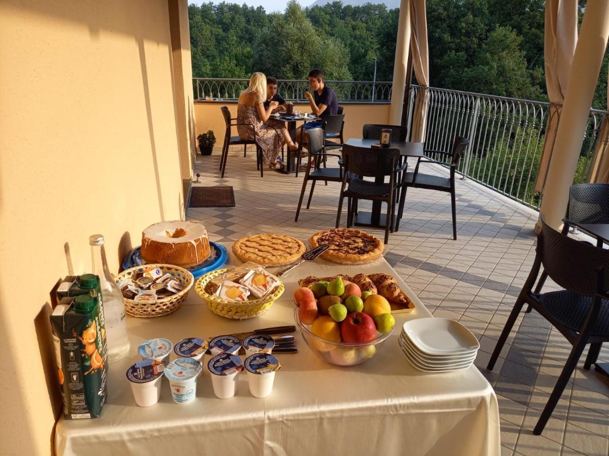 Hotel Ristorante Villa Terry Lauria Inferiore Extérieur photo